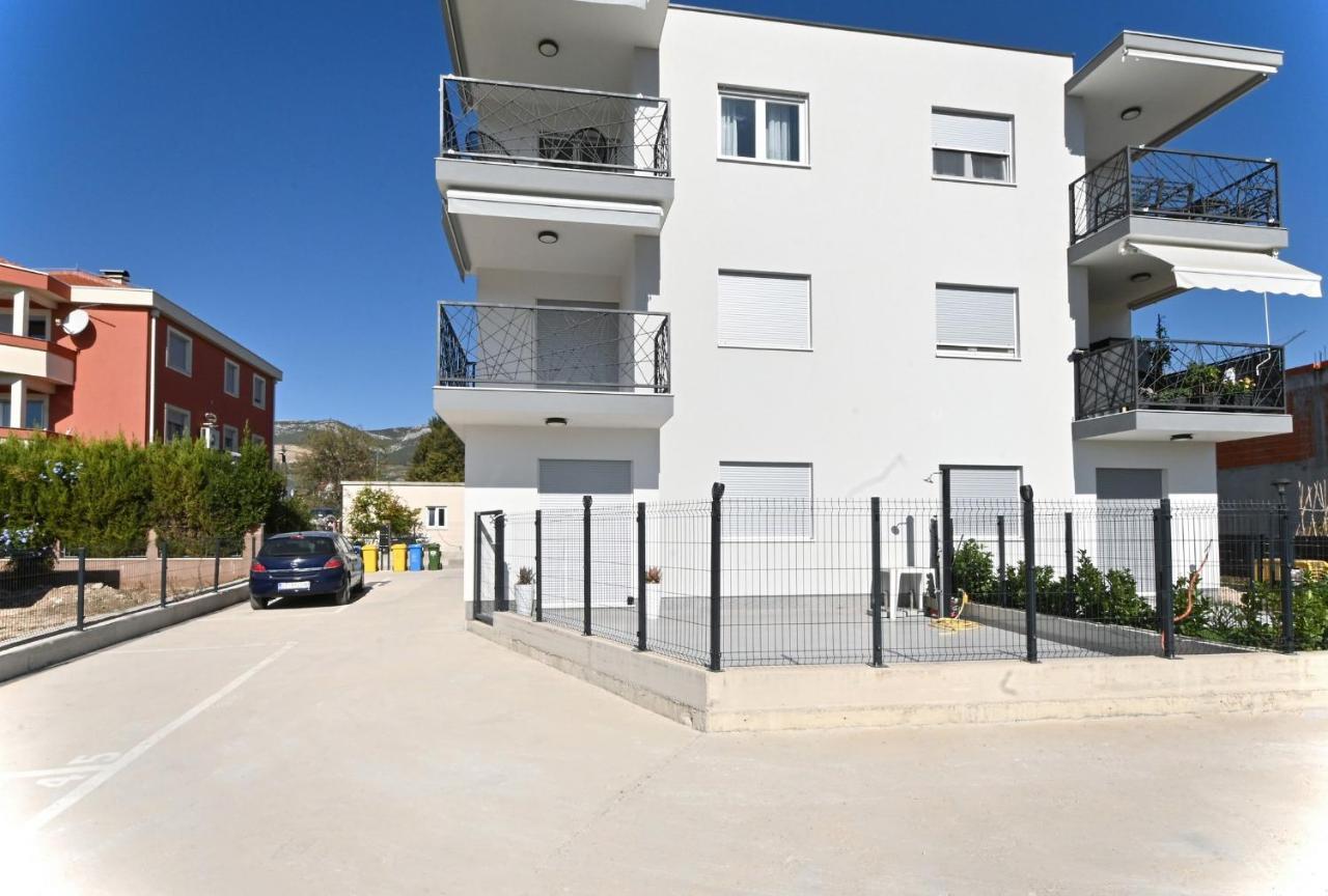 Luxury Apartment White Crystal Kaštela Buitenkant foto