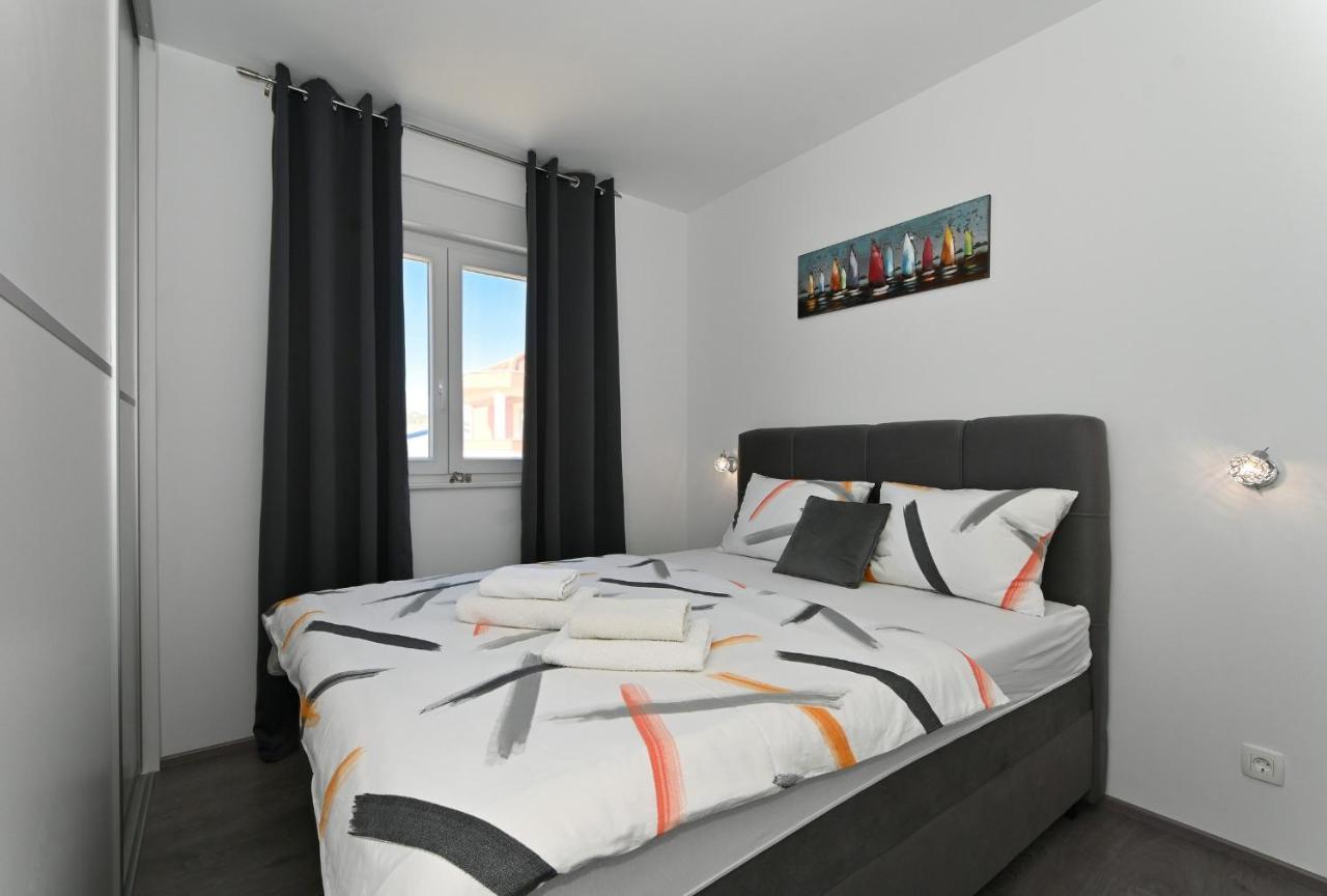 Luxury Apartment White Crystal Kaštela Buitenkant foto